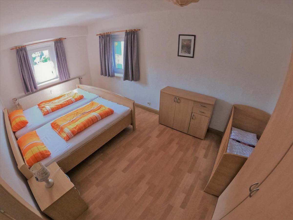 Ferienwohnung Haubner Neukieritzsch Ngoại thất bức ảnh