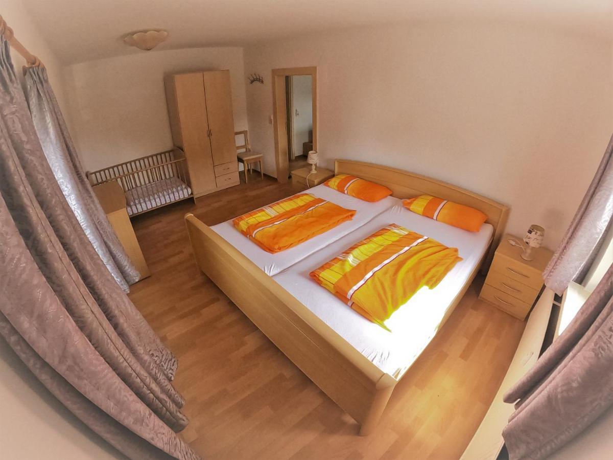 Ferienwohnung Haubner Neukieritzsch Ngoại thất bức ảnh