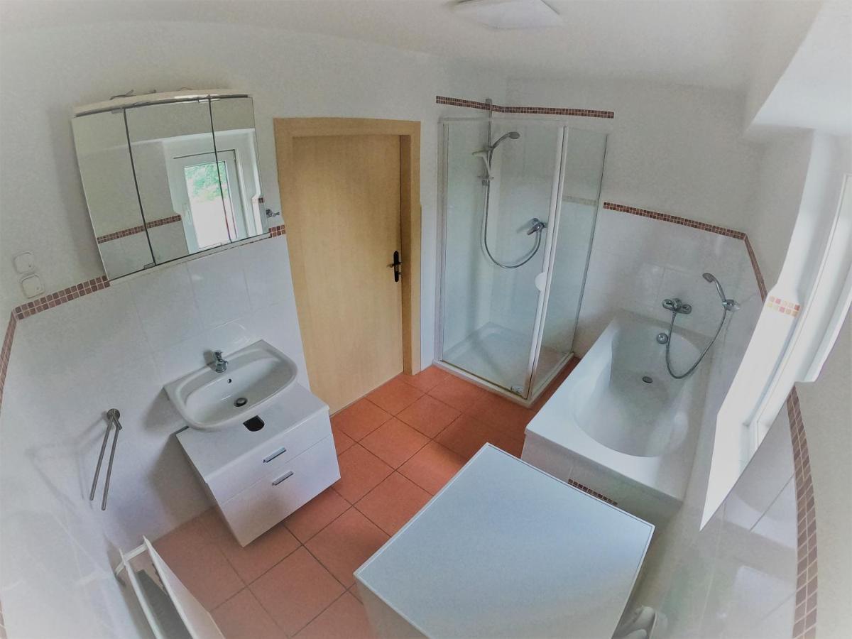 Ferienwohnung Haubner Neukieritzsch Ngoại thất bức ảnh